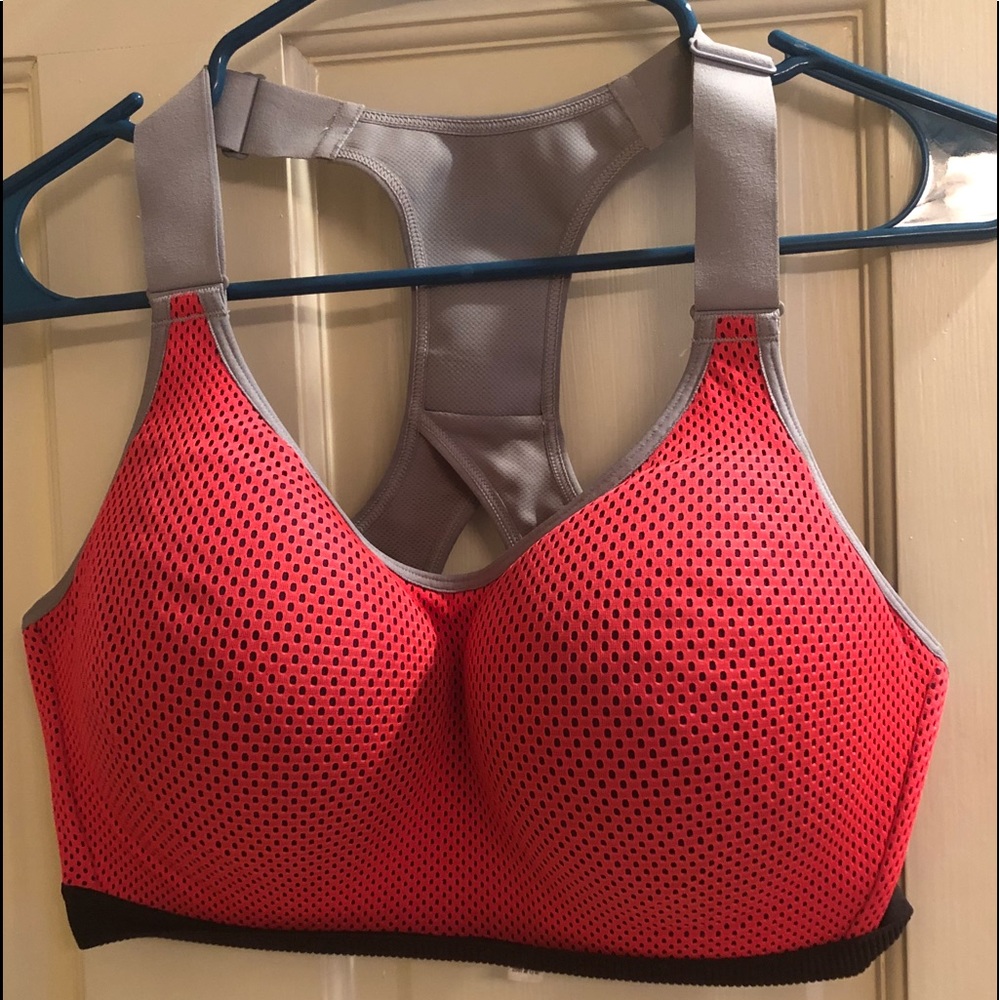 VS sport bra